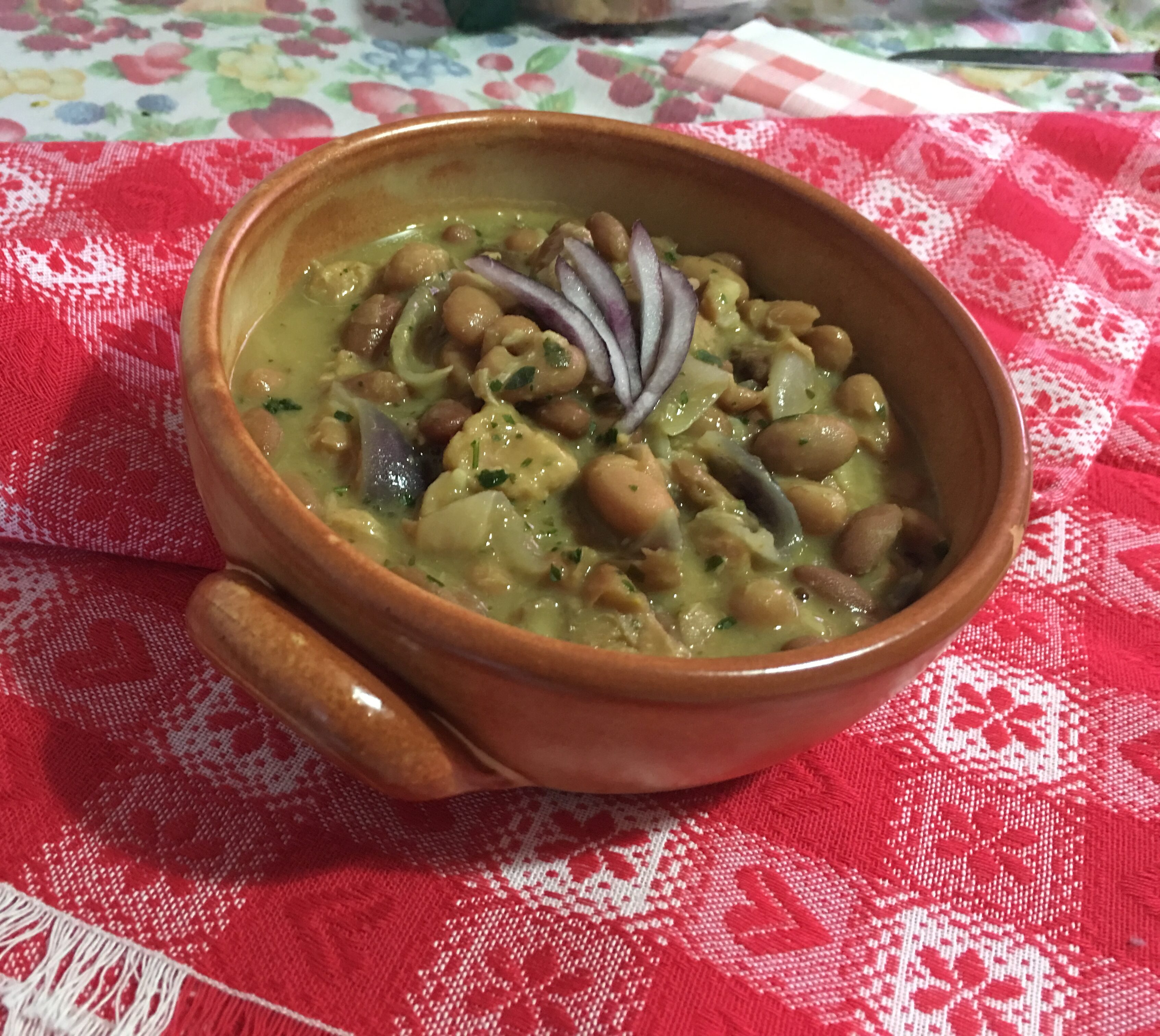 Zuppa Tonno fagioli e Cipolla