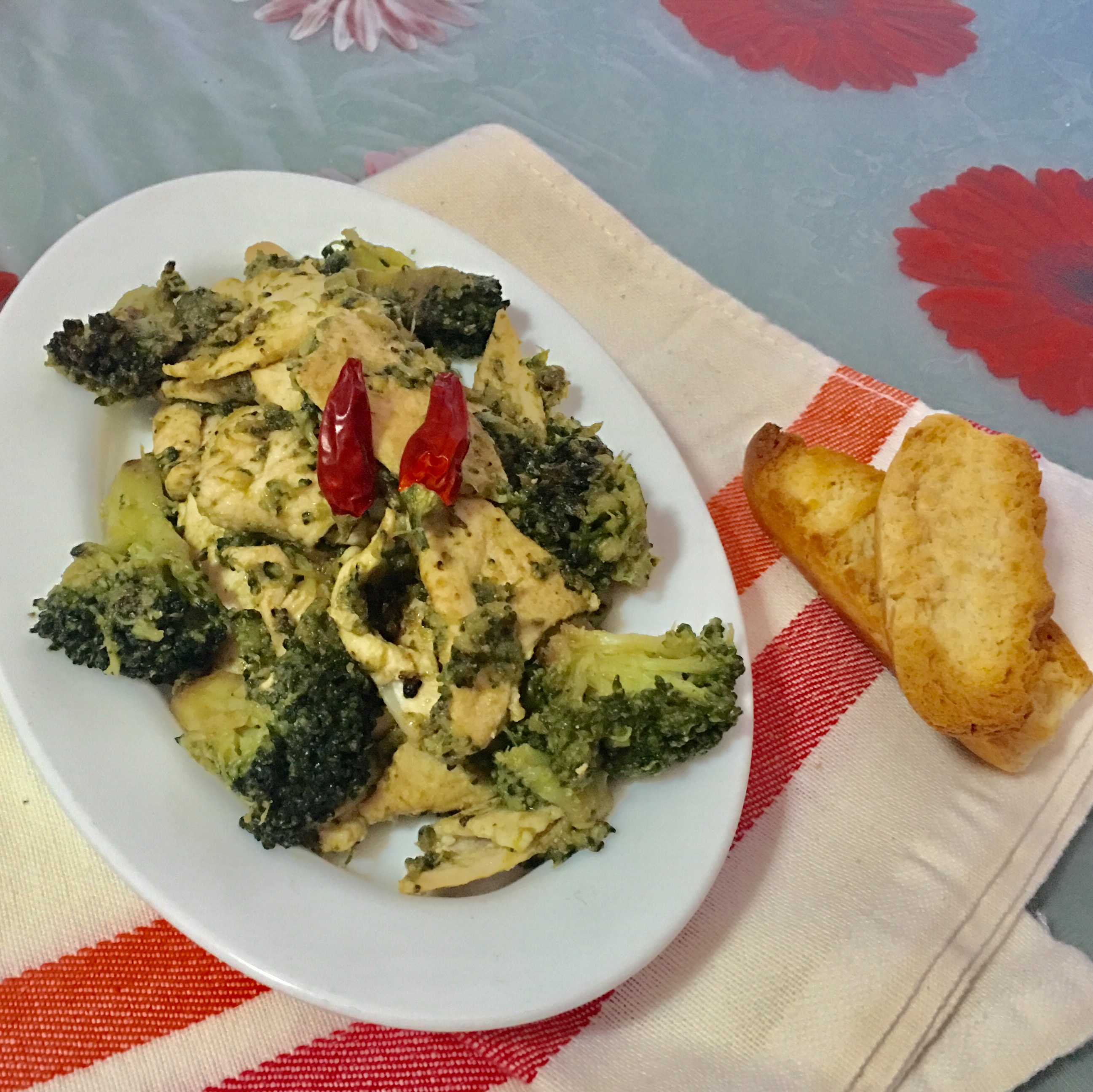 Straccetti di Pollo e Broccoli